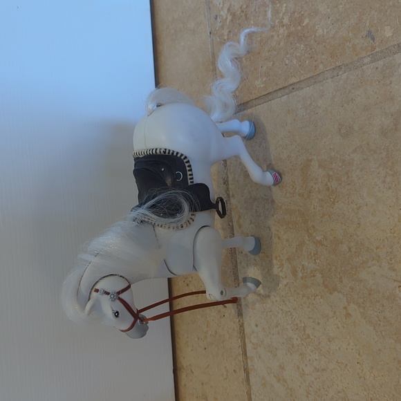 Fisher Price set of 2 talking horses - Picture 8 of 12